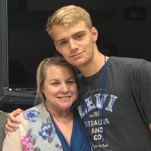 Meet your Posher, Samuel